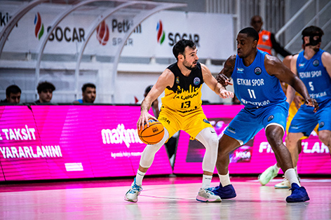 80-85| La Laguna Tenerife supera al Petkim Spor. La Laguna Tenerife contra el Petkim Spor turco/ La Laguna Tenerife.