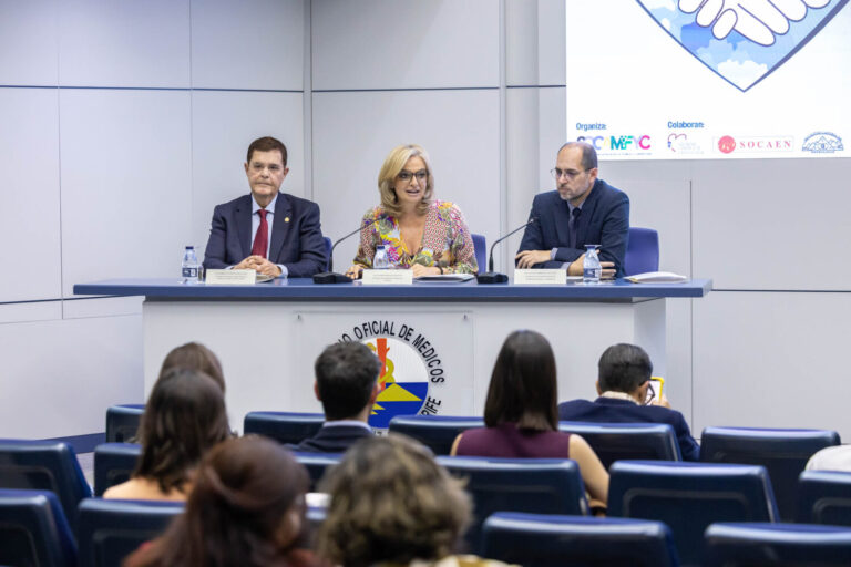 Esther Monzón inaugura el II Punto de Encuentro SOCAMFYC