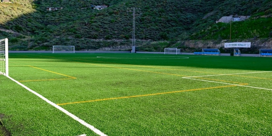 Condenados por agresión en partido de fútbol. Imagen: Campo de fútbol del Unión Pedro Hidalgo, en Las Palmas de Gran Canaria