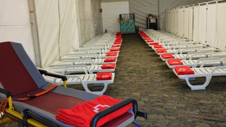 Un total de 40 personas atendidas en el viernes de piñata del Carnaval de Santa Cruz de Tenerife