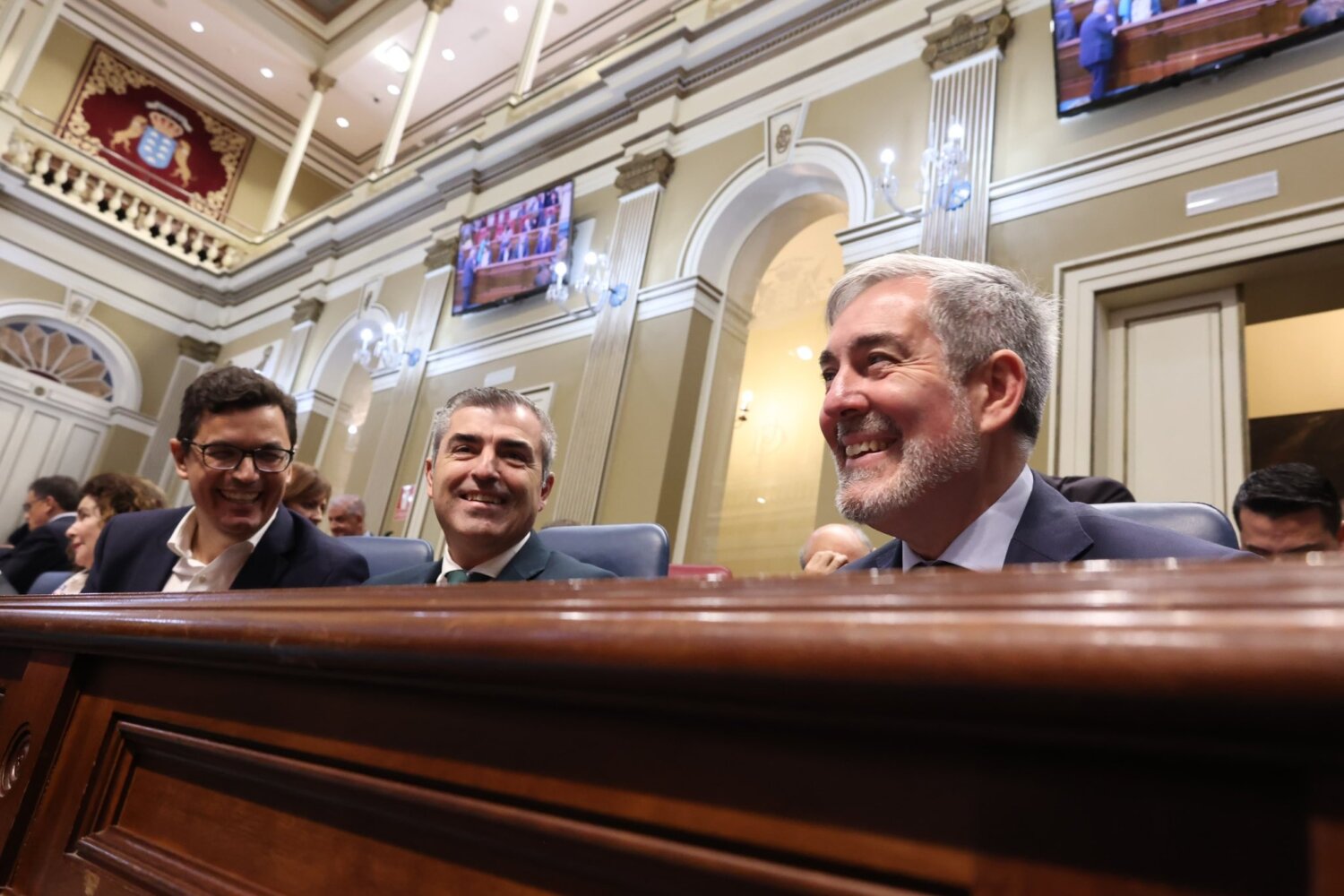Fernando Clavijo, Manuel Domínguez y Pablo Rodríguez en la sesión plenaria en el Parlamento de Canarias. Imagen @parcan