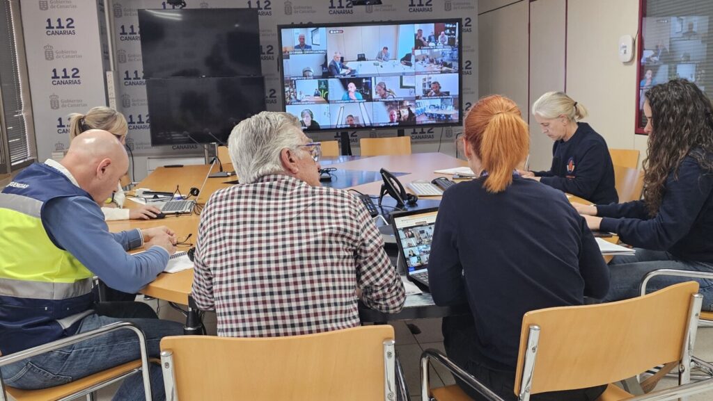 Canarias movilizará unos 2.000 efectivos en la campaña contra incendios forestales. Primera reunión INFOCA/ Gobierno de Canarias.