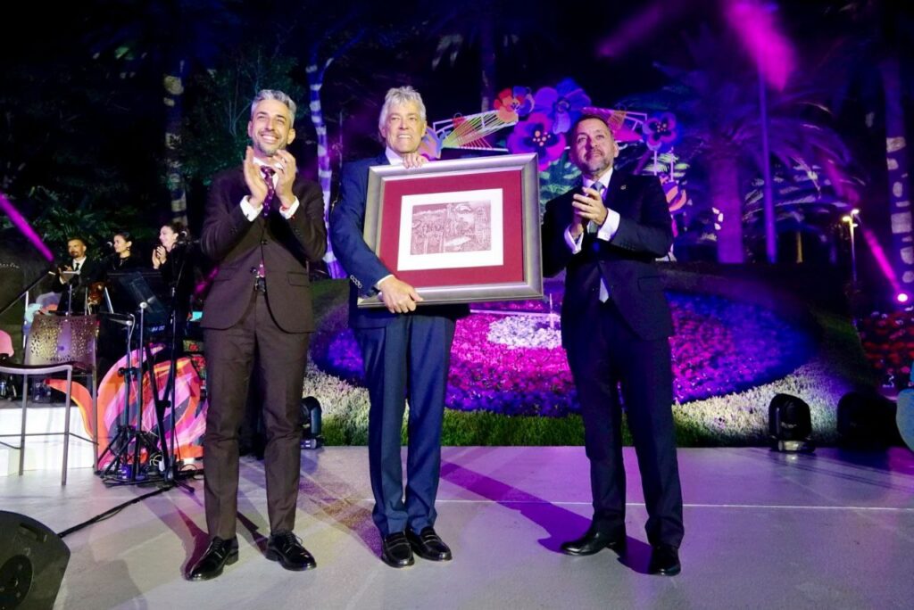 Caco Senante pregón Santa Cruz 