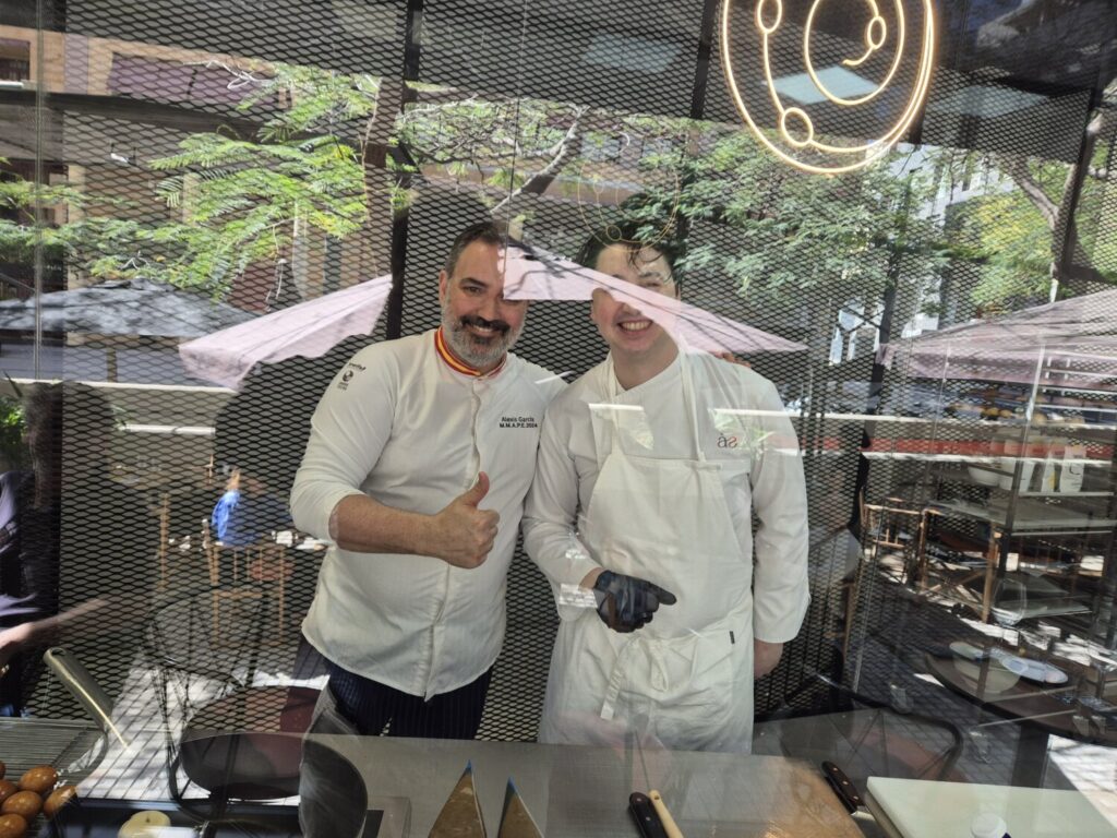 'Con cúrcuma' de la Radio Canaria destaca la buena acogida de productos canarios en el evento mediante entrevistas a chefs y productores