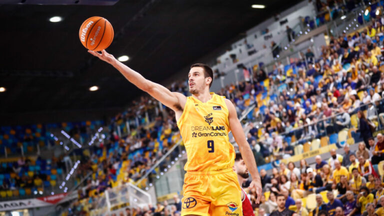 Brussino: Hay que tratar los seis partidos que quedan como finales para entrar en play-off