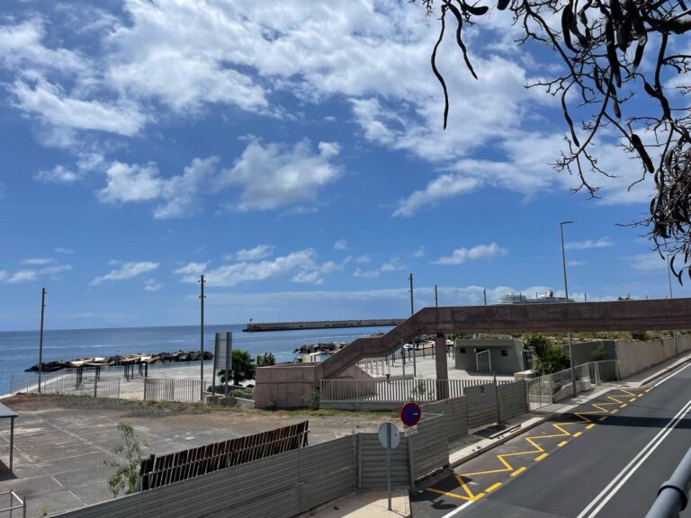 Santa Cruz reabre parcialmente Los Charcos de Valleseco