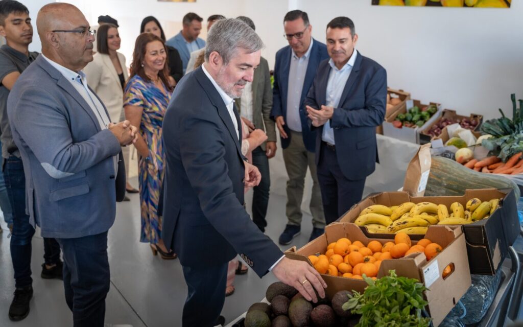Visita al ecocomedor del CEIP Capellanía del Yágabo. Imagen Presidencia del Gobierno
