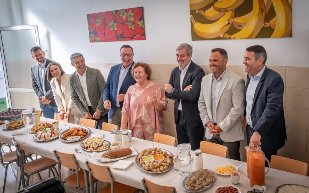 Visita al ecocomedor del CEIP Capellanía del Yágabo. Imagen Presidencia del Gobierno