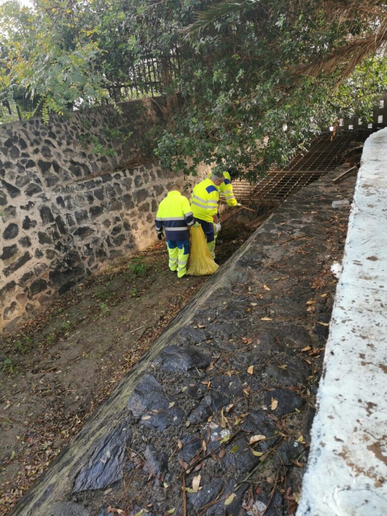 El Ayuntamiento de Las Palmas de Gran Canaria activa un dispositivo especial de limpieza por el paso de la borrasca ‘Olivier’/ Ayuntamiento de Las Palmas de Gran Canaria.