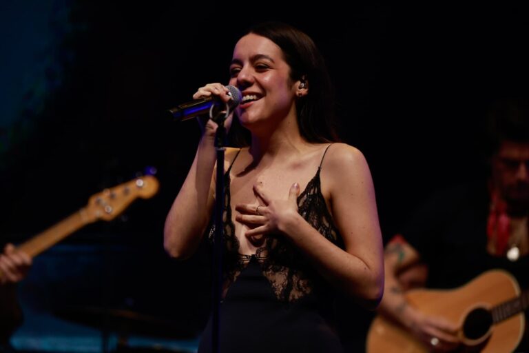 Valeria Castro presenta en Fuerteventura su álbum ‘El cuerpo después de todo’