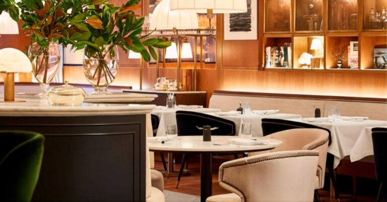 En Canarias hay 49 hoteles en venta