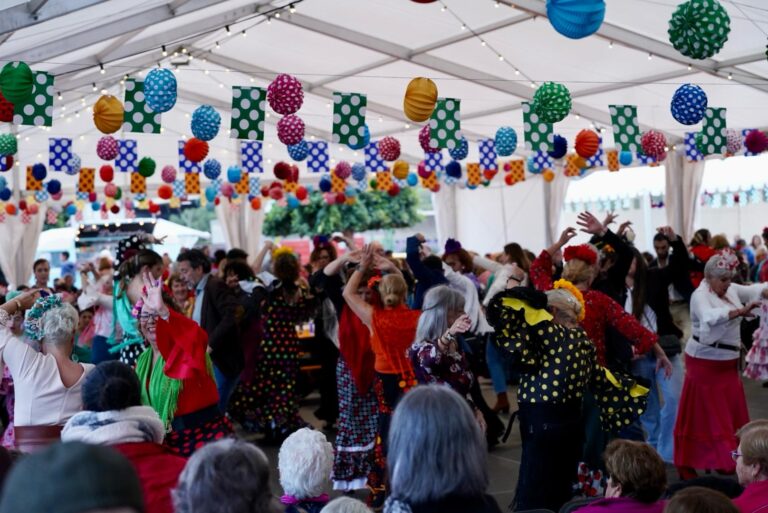 La Feria de Abril de La Laguna abre sus puertas con música, baile y gastronomía andaluza