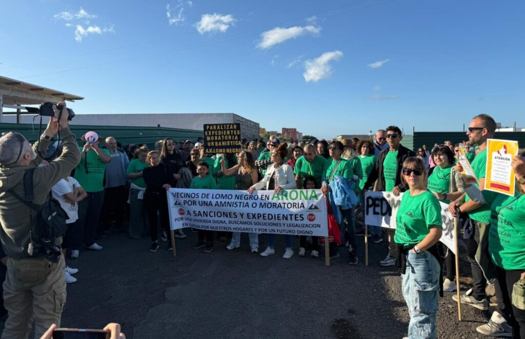 Protestas por la orden de desalojo en Lomo Negro, Arona. Imagen RTVC