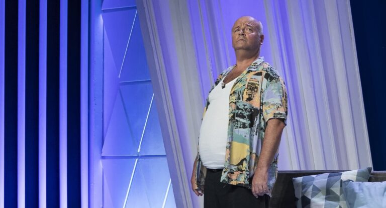 “Drácula madruga para ver el eclipse”, este domingo en ‘En otra clave’