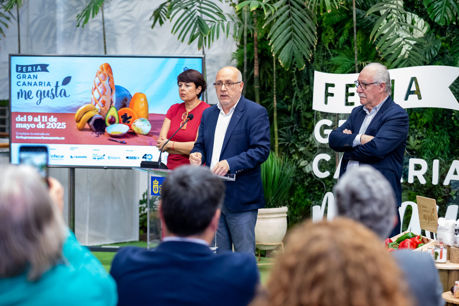 Se presenta la 12º edición de Gran Canaria Me gusta. Miguel Hidalgo, Minerva Alonso y Antonio Morales durante la presentación del programa de la 12º edición de Gran Canaria Me Gusta/ Cabildo de Gran Canaria