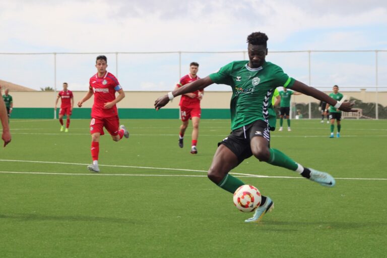 El Unión Sur Yaiza busca iniciar la remontada ante el filial merengue 