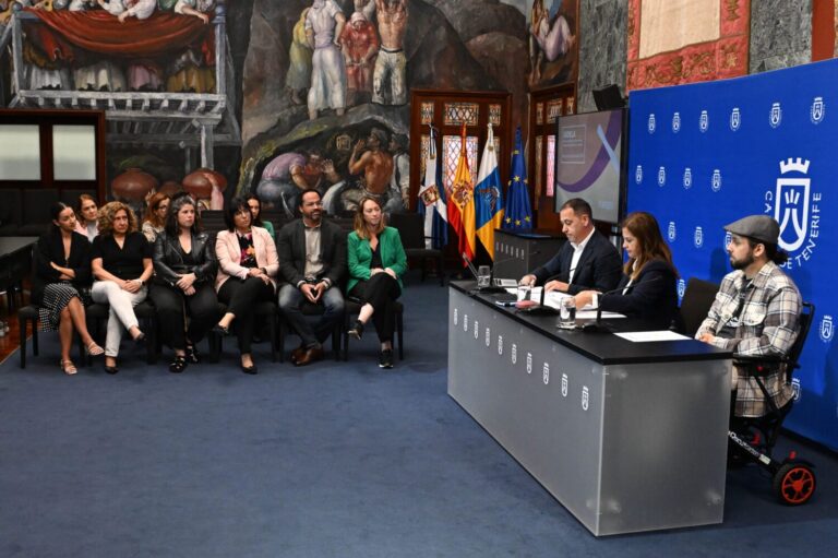 Cabildo y TeidELA refuerzan la atención especializada para personas con ELA