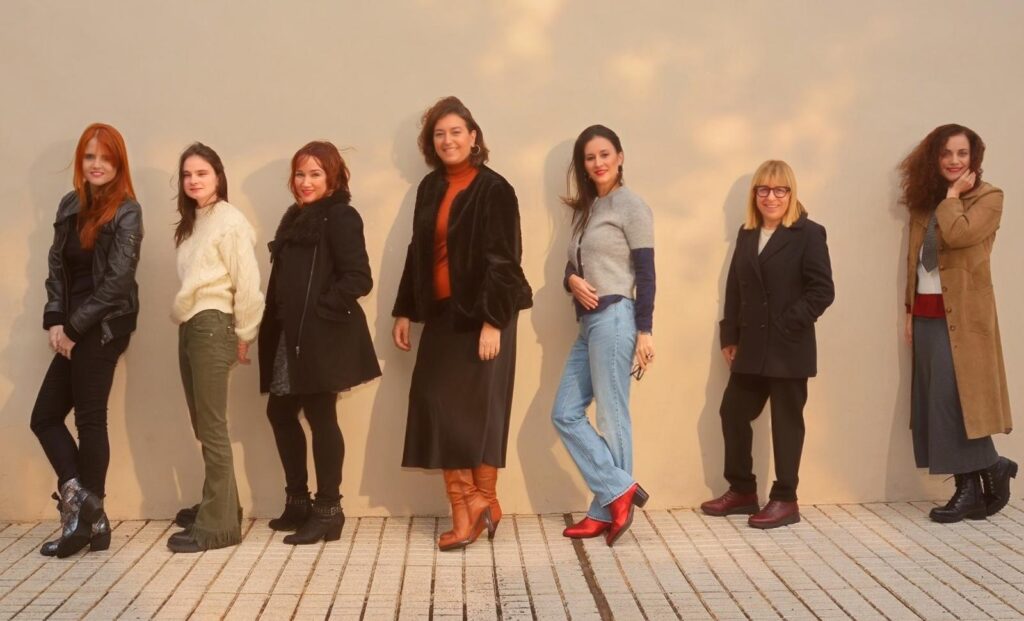 La primera generación de mujeres autoras canarias integrada por 7 escritoras presentan sus libros en la Feria del Libro de Santa Cruz de Tenerife