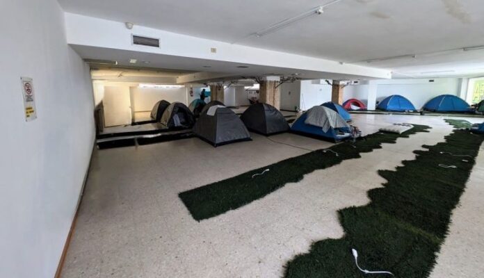 Canarias y Airbnb firman un acuerdo para retirar de la plataforma los alojamientos turísticos ilegales