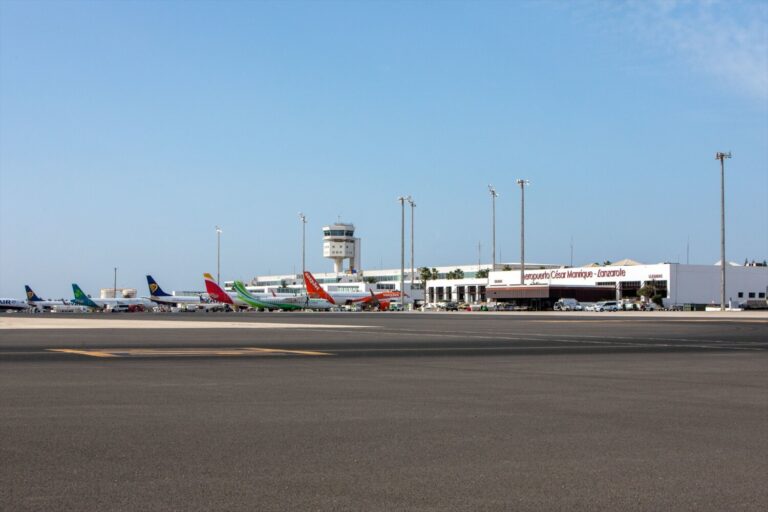 Guardias Civiles piden ampliar la plantilla del aeropuerto de Lanzarote y más protección