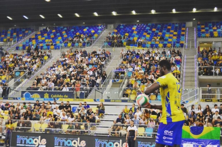 3 – 2 Guaguas – Manacor | El CV Guaguas accede a la final de la Superliga Masculina