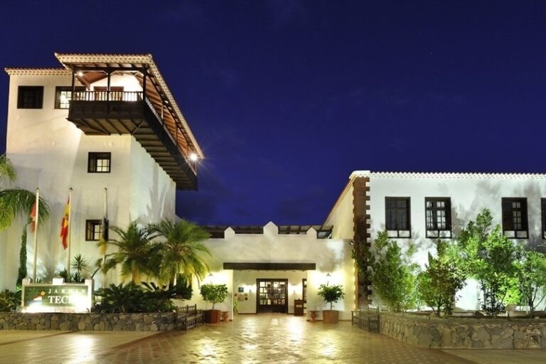 Asociación de Cadenas Hoteleras de Canarias descarta romper con Ashotel