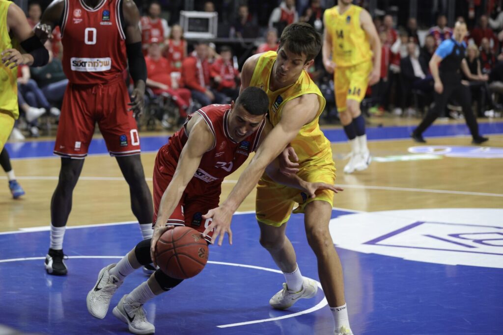 El Dreamland Gran Canaria no pudo superar al Hapoel Tel-Aviv y pierde esta tercera final de la Eurocup en Bulgaria