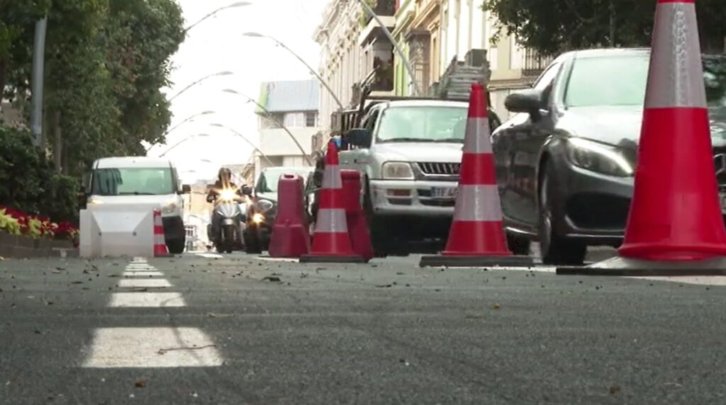 Vecinos de Santa Cruz de Tenerife piden al ayuntamiento que no entre en vigor la ordenanza de movilidad municipal