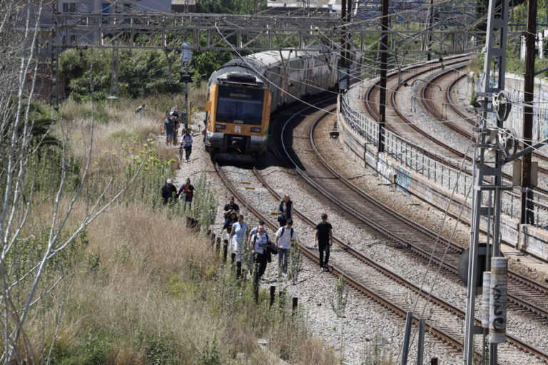 Recuperado el 99,95 % de la demanda eléctrica, con todas las subestaciones funcionando