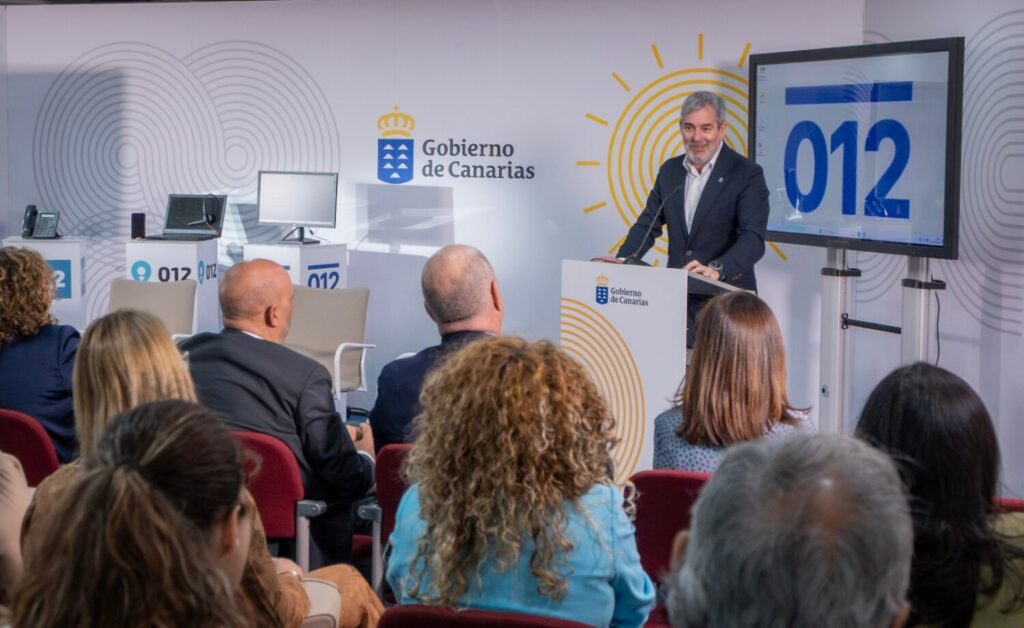 El 012 cumple 25 años al servicio de la ciudadanía canaria. el acto de los 25 años del 012/ Gobierno de Canarias.