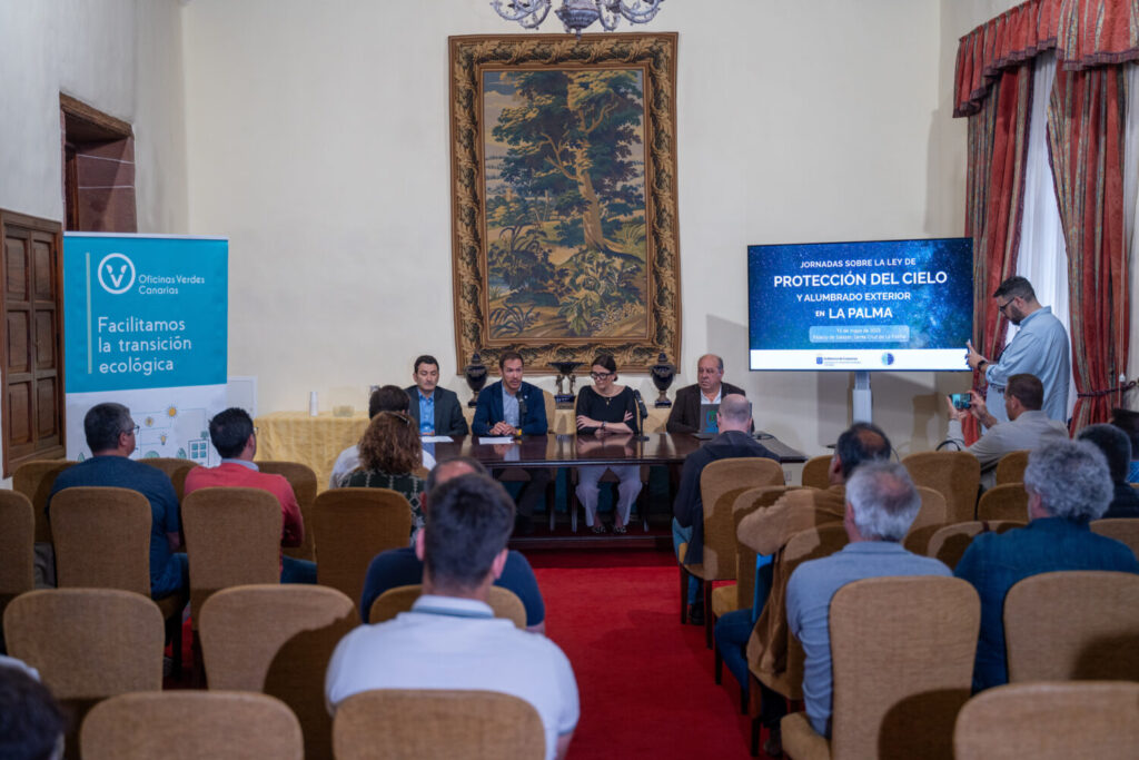 una jornada técnica sobre la Ley de Protección de la Calidad Astronómica. 