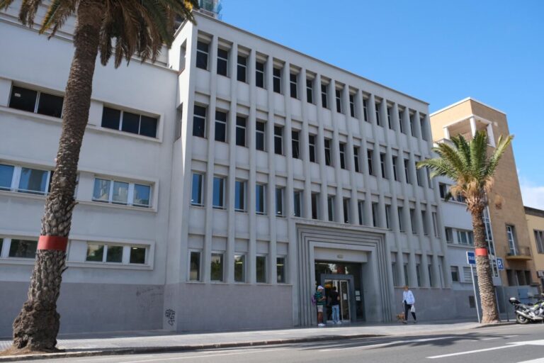 Las Palmas de Gran Canaria adjudica la obra de la Fábrica de Hielo para la gente sin hogar