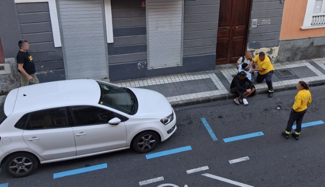 Ciudadanos y trabajadores de Correos retuvieron al presunto ladrón hasta la llegada de la policía