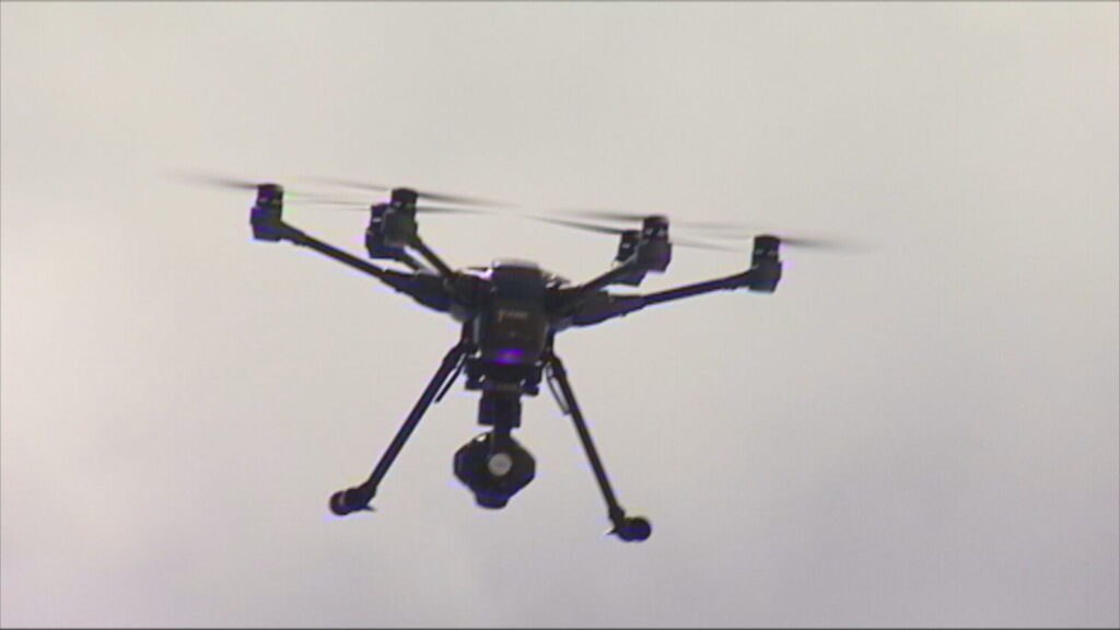 Una empresa lanzaroteña diseña el primer vehículo de salvamento marítimo a control remoto. El Dron de Exo Drone/ RTVC.