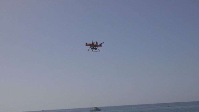 Neutralizan un dron no autorizado a usar el espacio temporalmente restringido en La Palma