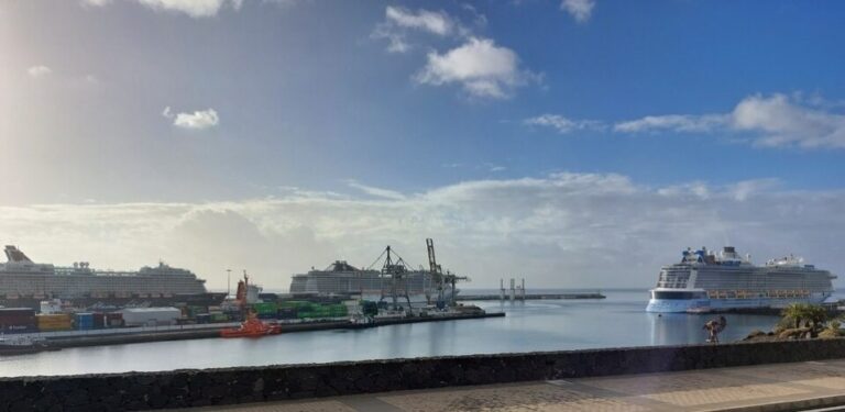Se inaugura la nueva terminal de cruceros del Puerto de Arrecife