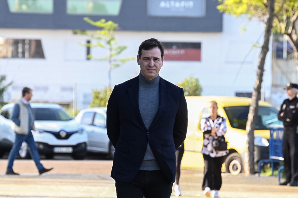 Imagen de archivo de David Sánchez, a su llegada a declarar en calidad de investigado en el Juzgado de Instrucción número 3 de Badajoz, el pasado 25 de abril