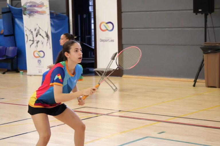 Finales regionales de los Campeonatos de Canarias de Deportes en Edad Escolar de bola canaria y bádminton