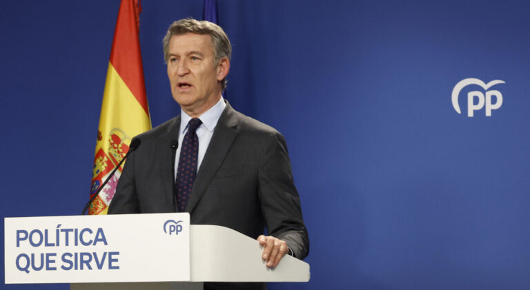 Feijóo convoca una protesta contra Sánchez y alienta a sus socios a una moción de censura