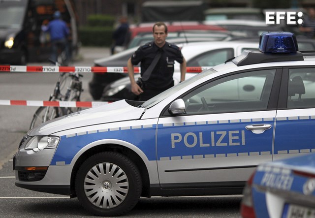 Al menos doce heridos tras ser atacadas por una persona con un cuchillo en Hamburgo