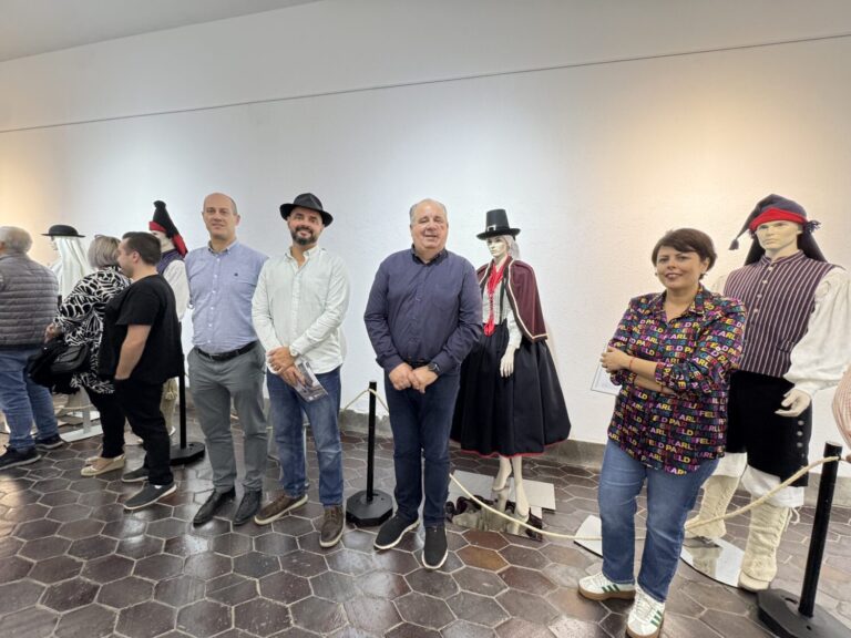 Se inauguran las I Jornadas de Vestimenta Tradicional de Gran Canaria