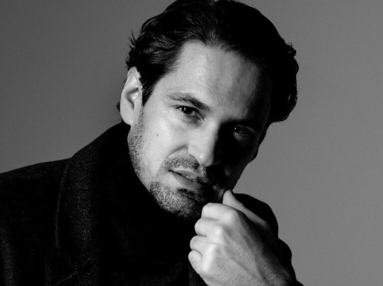 ‘Charlas de cine’ viaja a una isla en un mar de lava