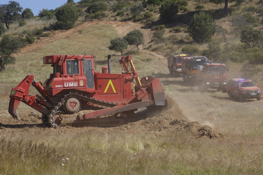 La UME completa su adiestramiento para la campaña de incendios forestales