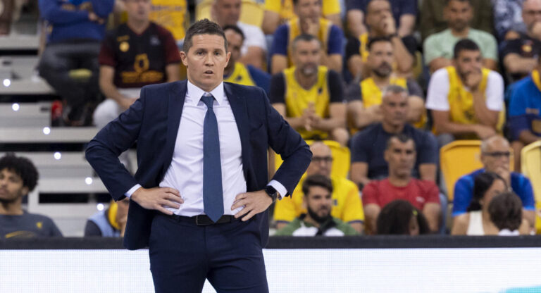 Lakovic: «Hay que estar preparados porque una victoria ante Breogán confirma el play-off»
