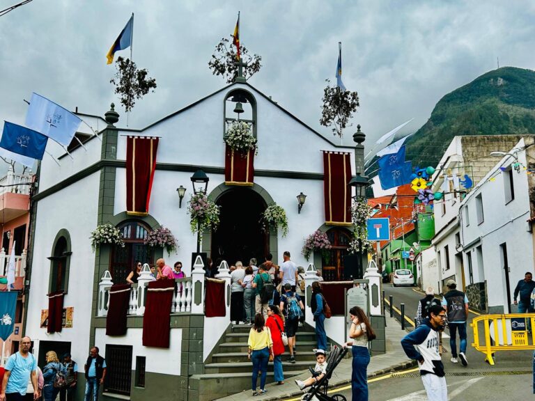 Los Realejos vive su día grande este 3 de mayo en honor a la Cruz