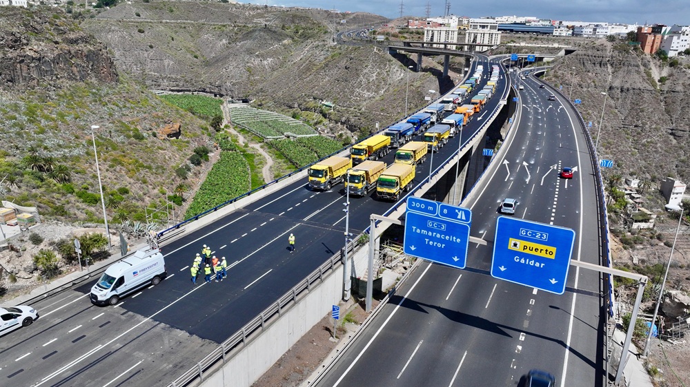 Prueba de carga del viaducto del Guiniguada en Las Palmas de Gran Canaria. Imagen Cabildo de Gran Canaria