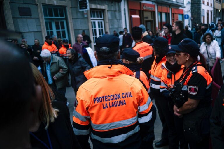 La Laguna anima a formar parte del cuerpo de voluntarios de Protección Civil