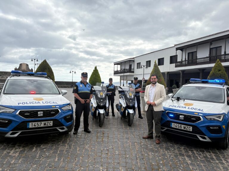 Puerto de la Cruz incorpora nuevos vehículos y motos para la Policía Local