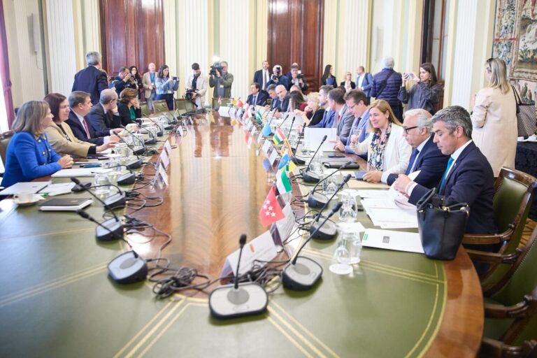 Canarias reclama al Estado 24,93 millones de euros del POSEI adicional que le adeuda