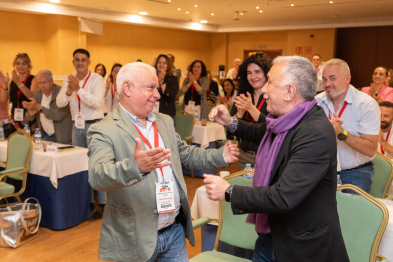 Manuel Navarro, reelegido secretario general de UGT Canarias